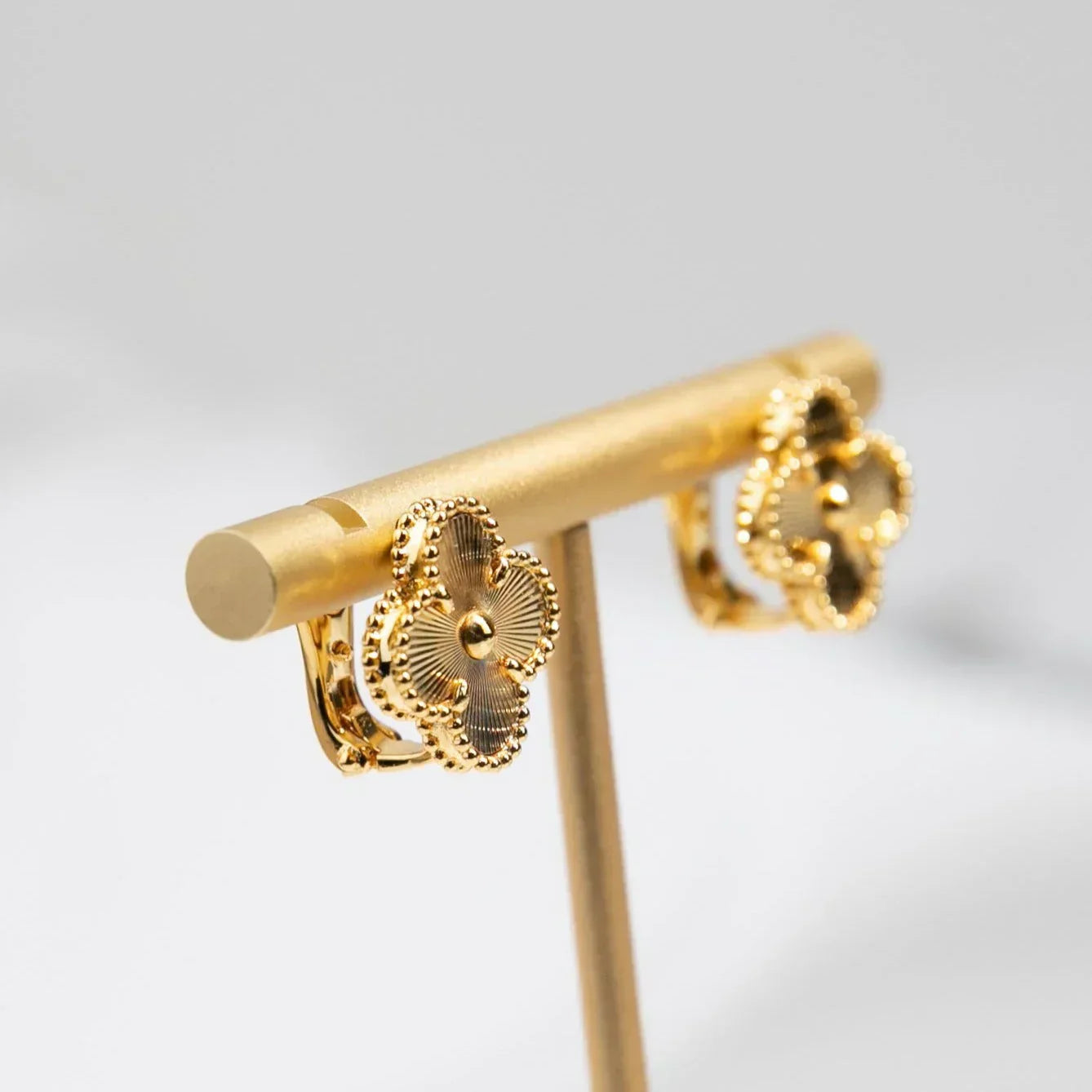 FOUR-LEAF CLOVER | GOLD EAR STUDS