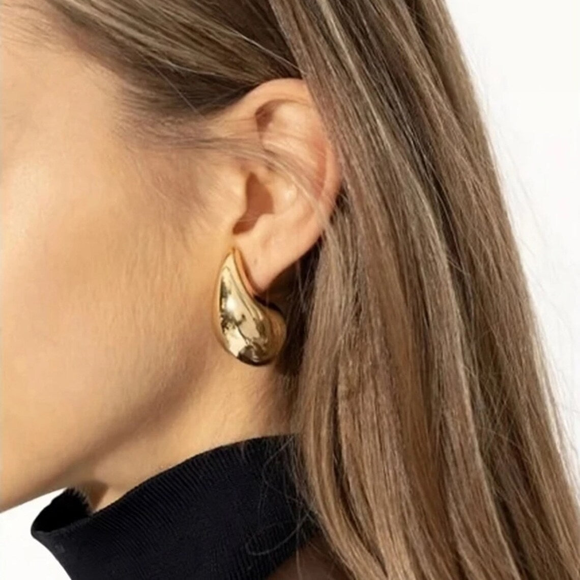 Gold Water Drop Earrings